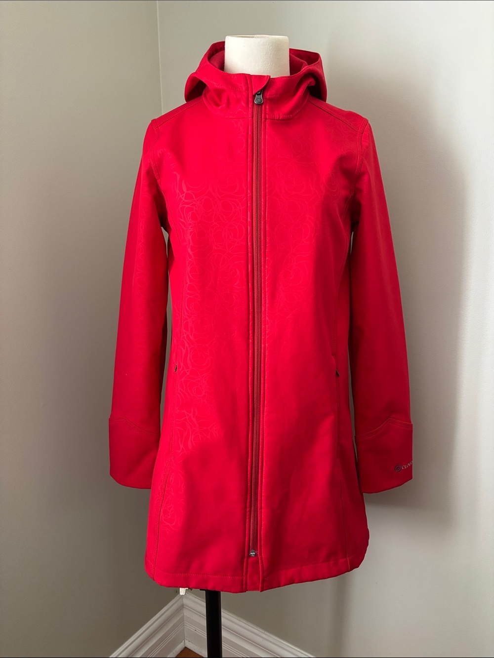 Cloudveil Red Soft Shell Fleece Lined Water Resistant Long Jacket Small